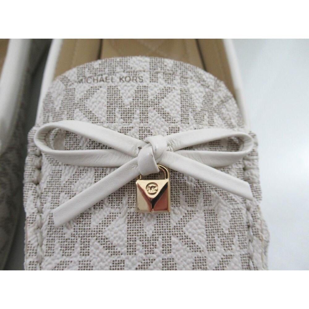 Michael Kors Juliette Moccasin Driver Flat Shoes MK Signature Vanilla Size 7.5 - Picture 7 of 7